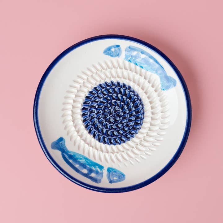 Răzătoare mică de ton cu farfurie ceramică 