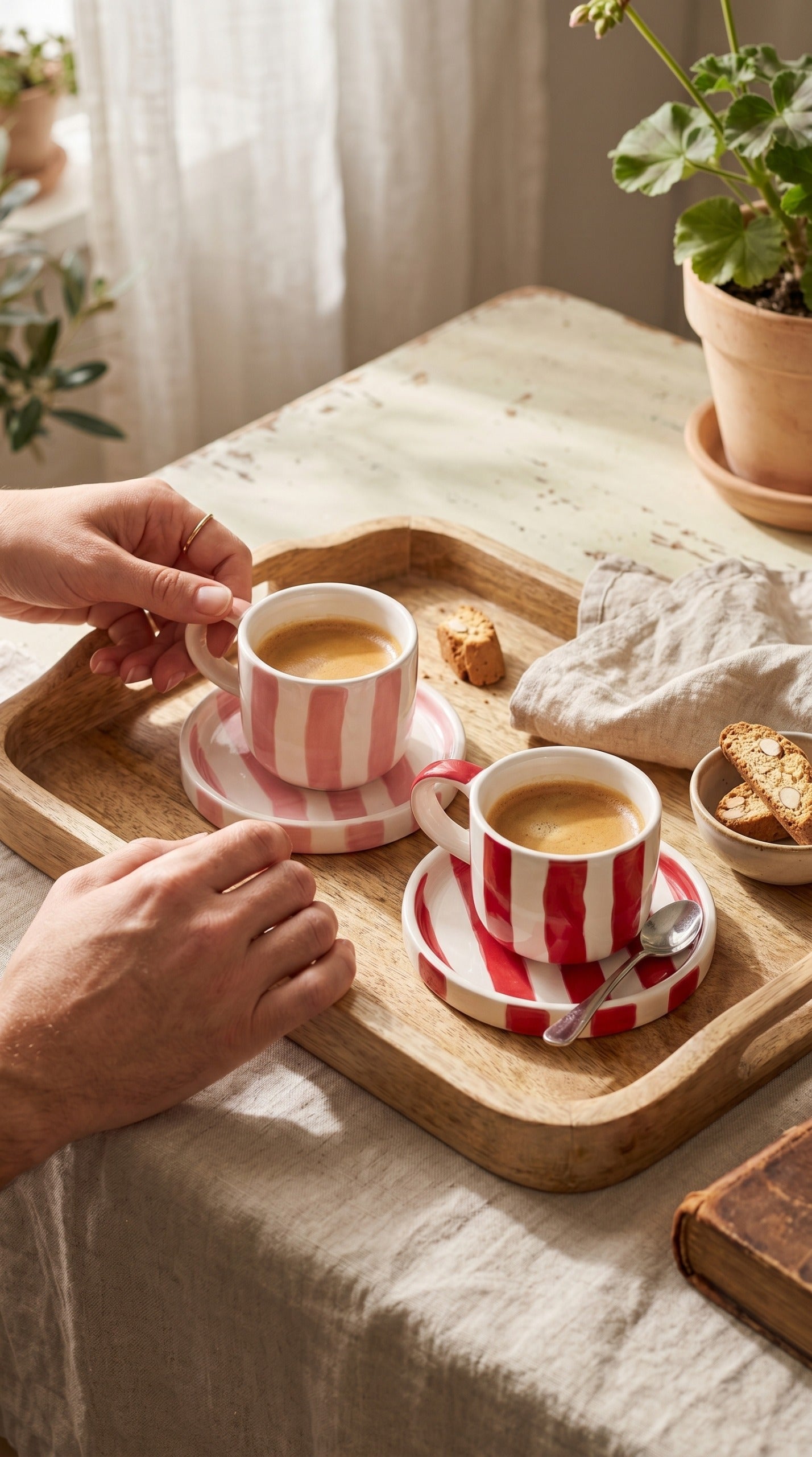 Cești espresso Rose (set de 2-4 piese)