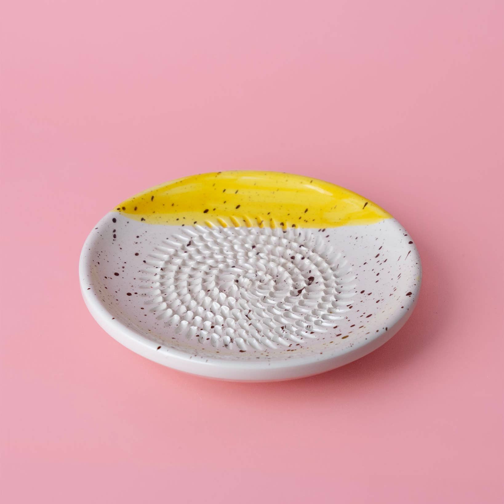 Small Ceramic Grater Plate Cinnamon