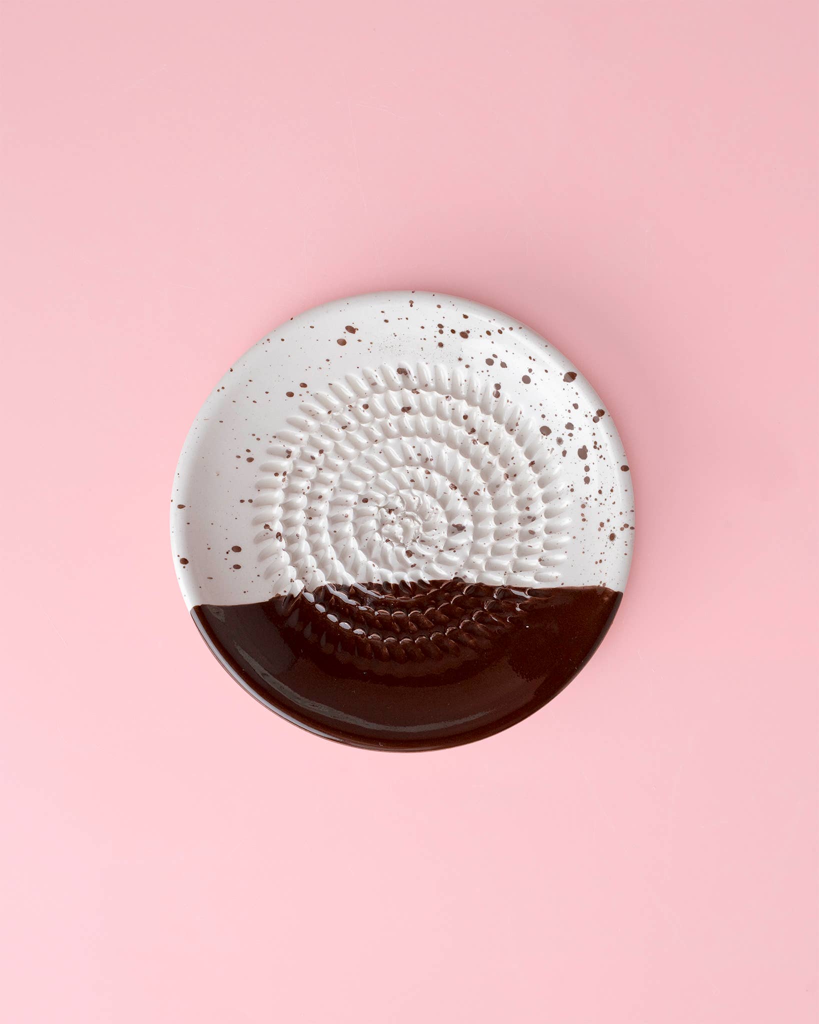 Малка керамична чинийка-ренде Есмералда