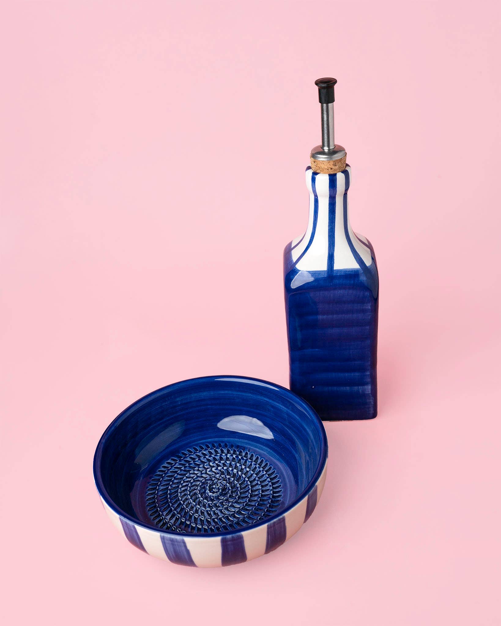 Juego de Desayuno de Cerámica Hecho a Mano Dispensador de Aceite y Plato Rallador